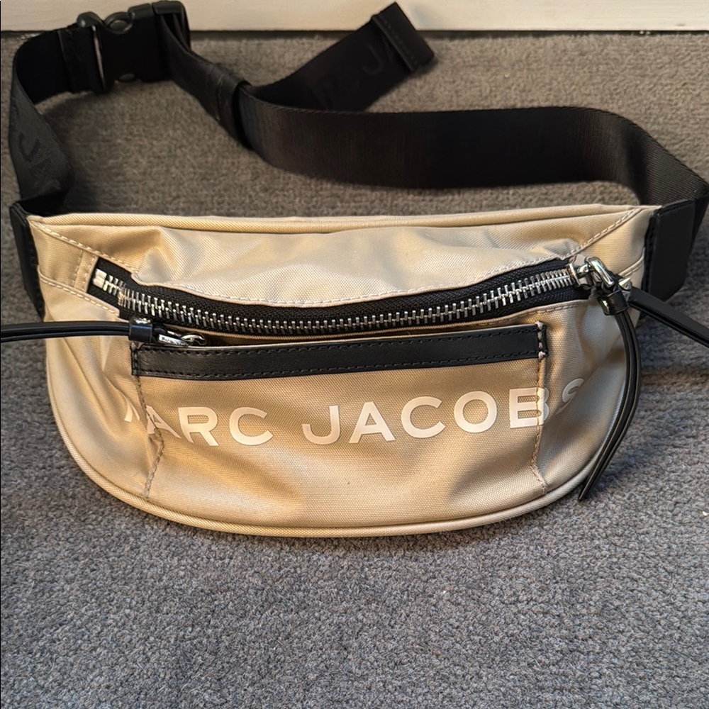 Marc Jacobs Beige Belt Bag